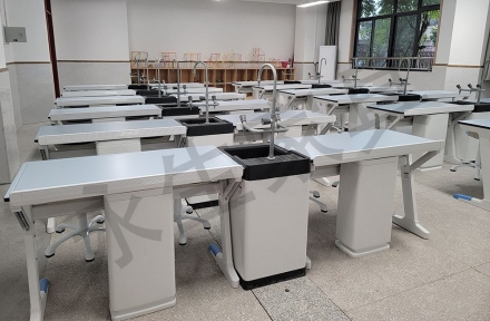 中小學(xué)家具